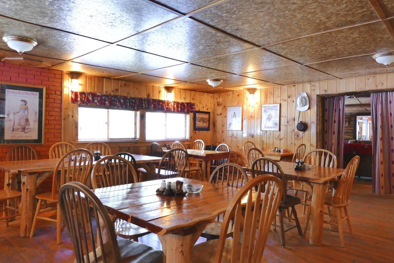 Bill Cody Ranch Hotel Eksteriør billede